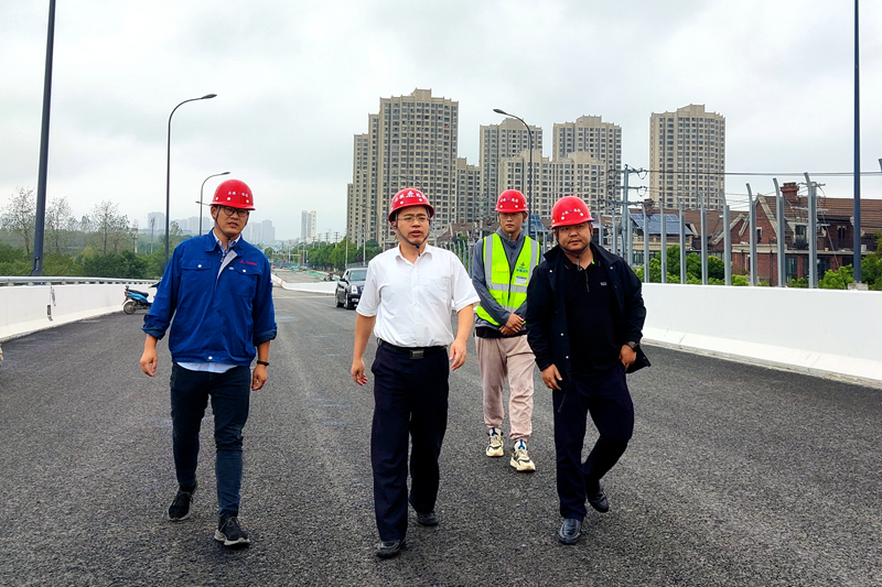 公司黨委書記、董事長錢申春調(diào)研西二環(huán)項目建設(shè)推進(jìn)工作2